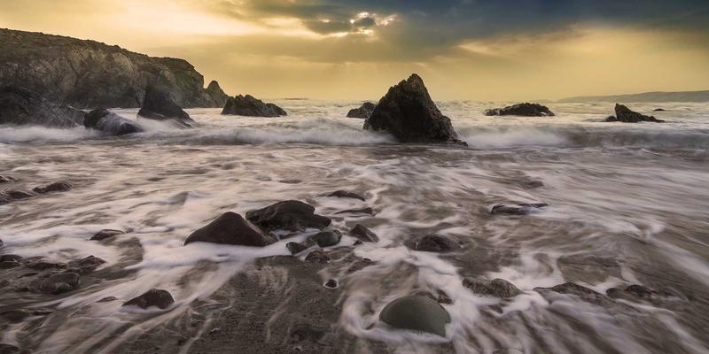 济南哪里能修复古董座钟？揭秘百年老钟修复难点与天明钟的工艺传承