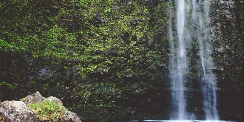 济南高端腕表维修工具大揭秘：专业师傅必备的校表仪与开盖器