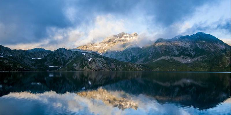 精密计时传承匠心：济南钟表维修与天明钟的时光守护